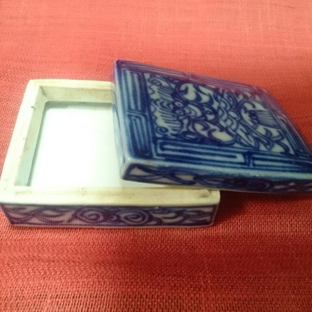 骨董、古伊万里、龍文様香合