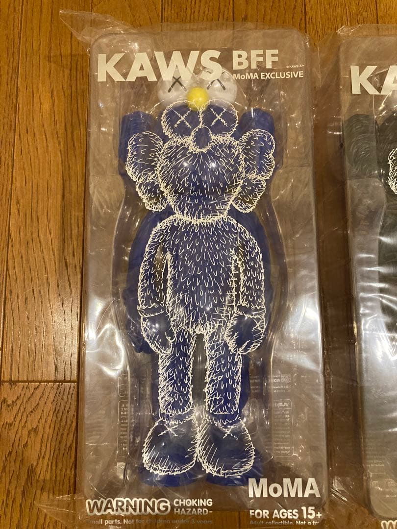 KAWS BFF MoMA EXCLUSIVE BLUE&black 新品未開封