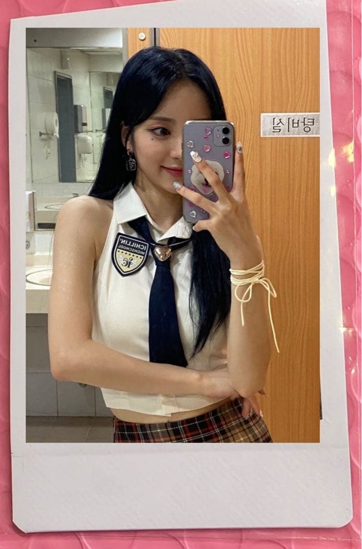 ichillin アイチリン 直筆サイン入りチェキ ポラ イジ E.JI