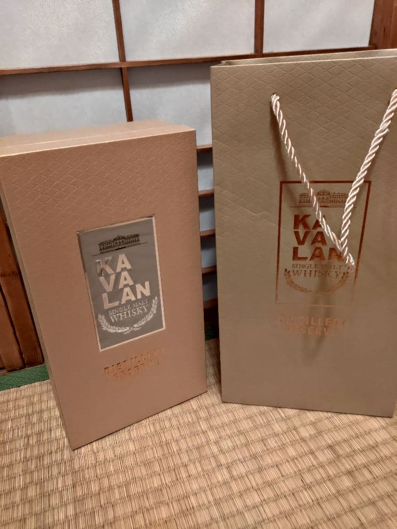 KAVALAN カバラン ウィスキー 新品箱付き　台湾