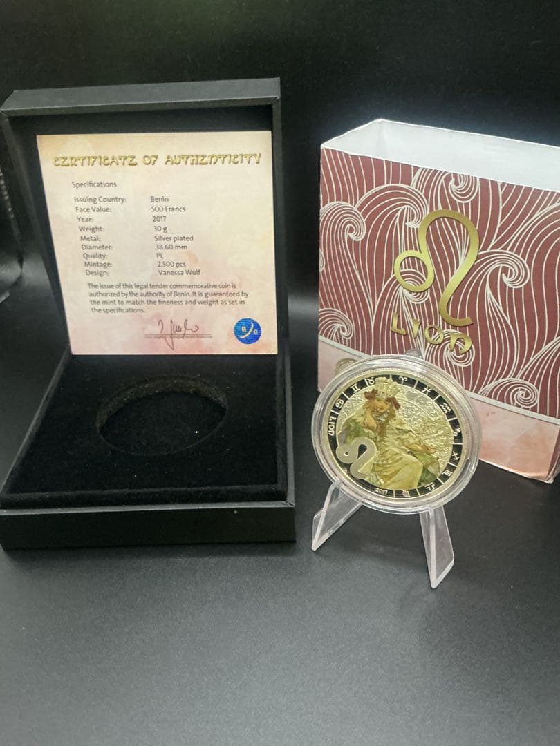 ミュシャ × 黄道十二宮 ― 獅子座、Leo　銀メッキ付き白銅貨