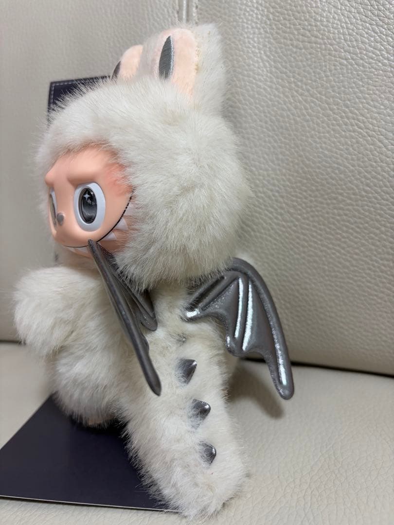 Pacifistページ(白いと茶色)