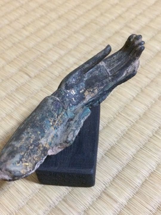 仏像の手