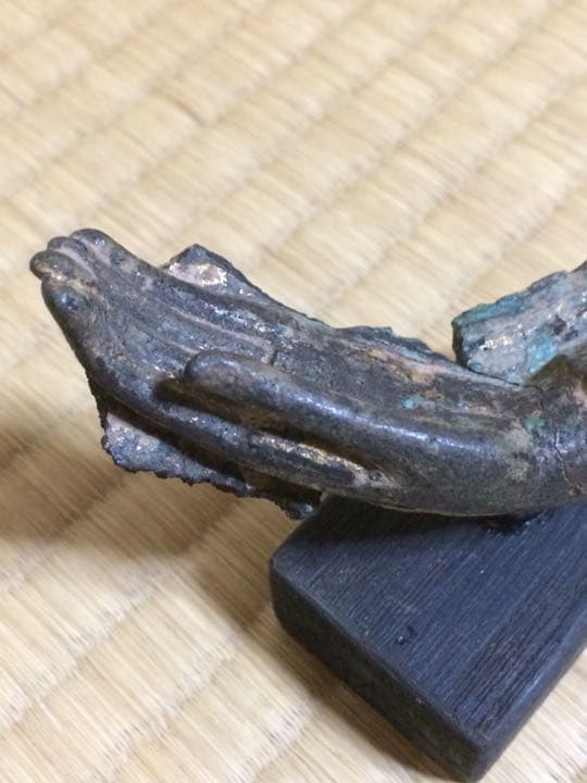 仏像の手