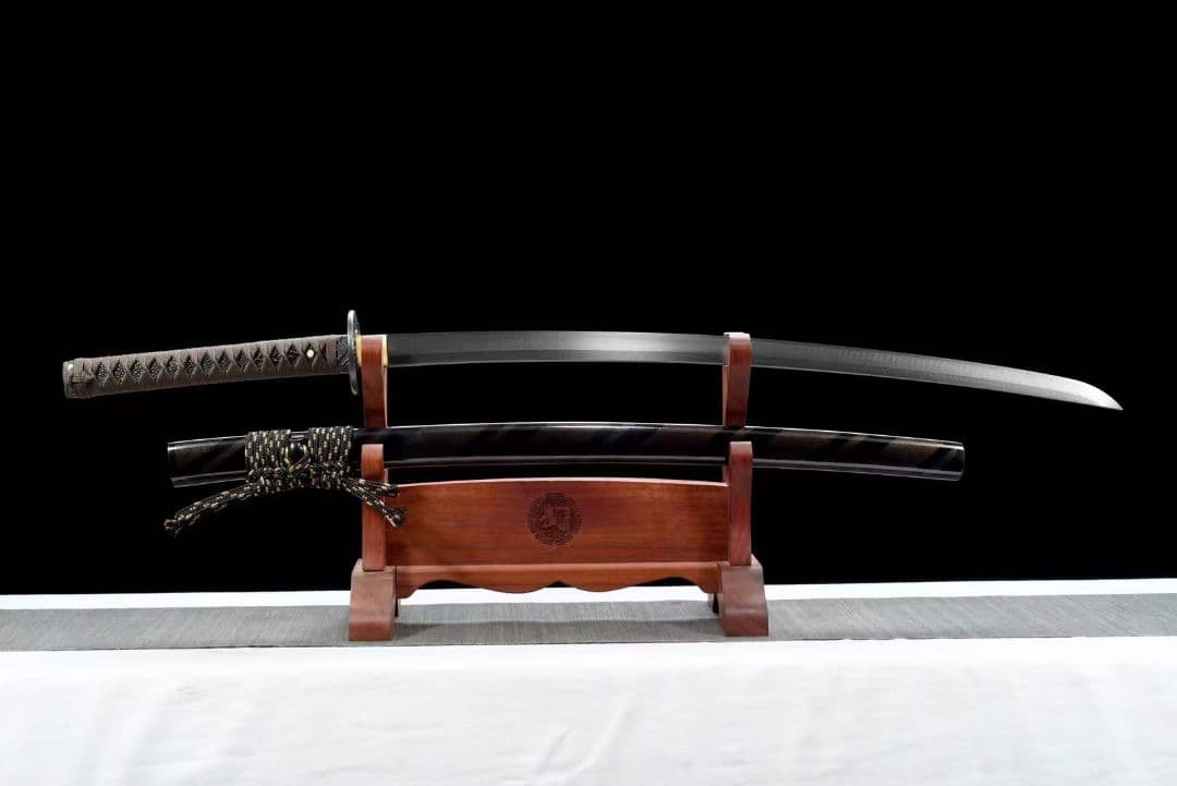 文様鋼鳳凰紋武士刀【座山彫】 武具　刀装具　日本刀　模造刀 居合刀