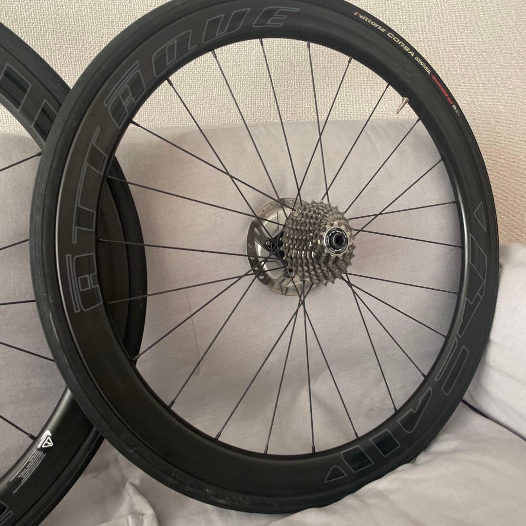 しば グスト アタッキ カーボンホイール 45ミリハイト ディスクブレーキ