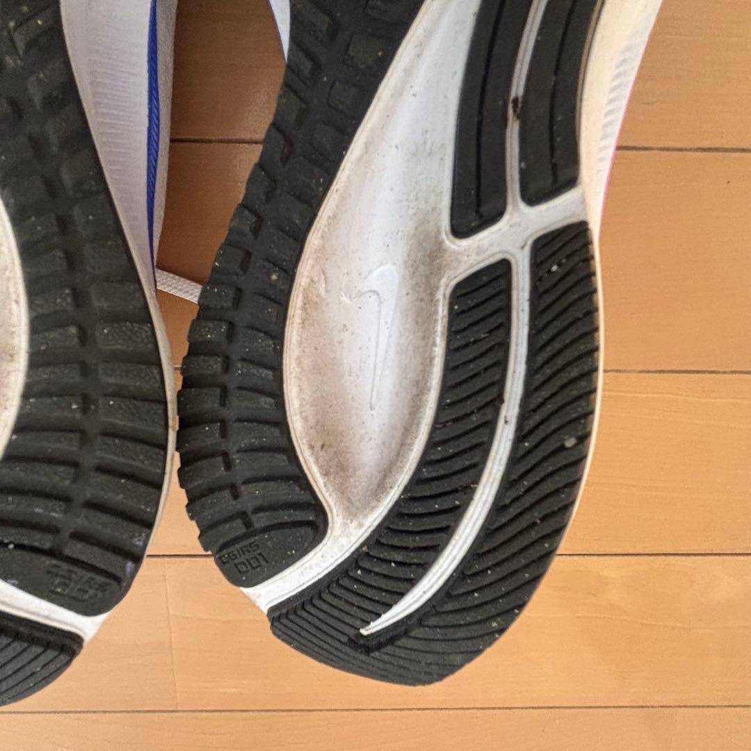 NIKE ナイキ AIR ZOOM PEGASUS 37 サイズ24