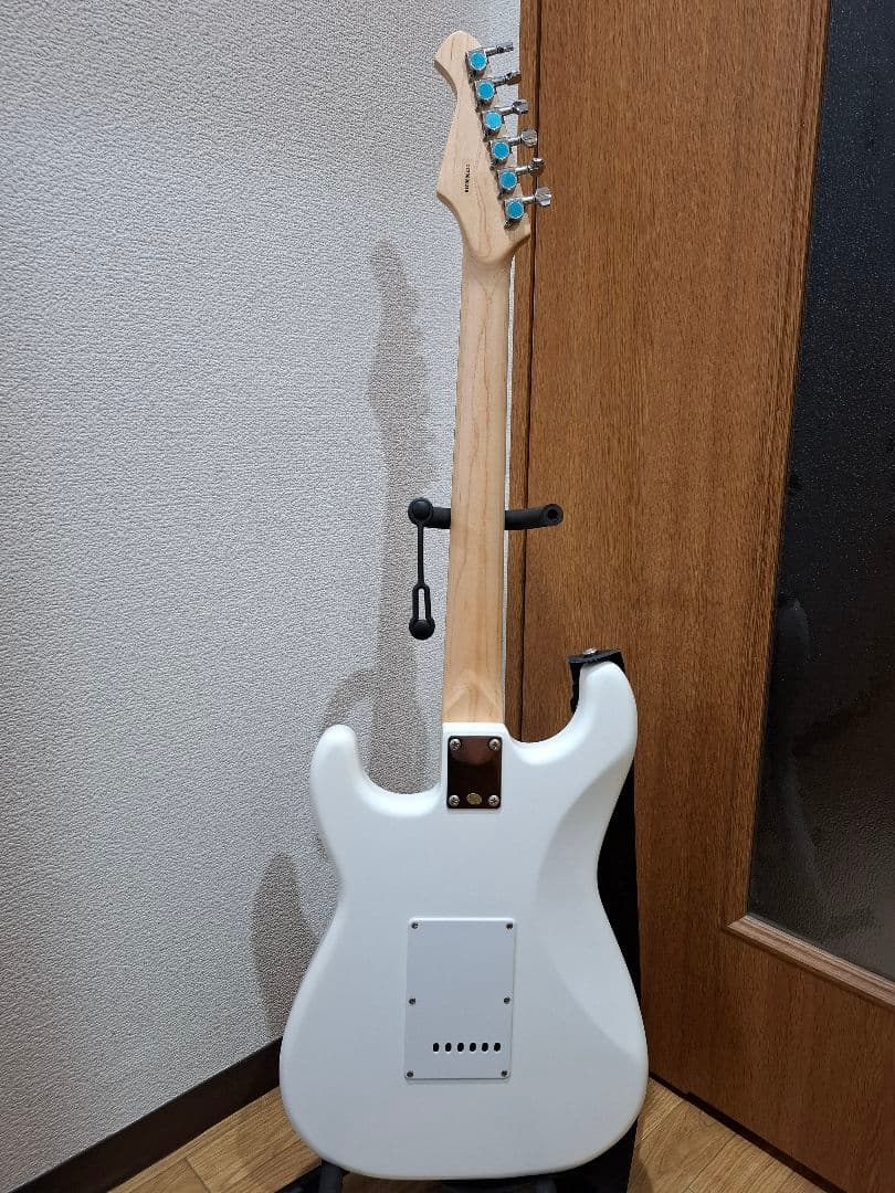 Legend エレキギター ホワイト