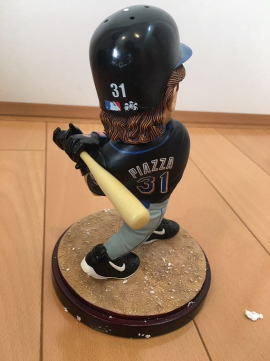 MLB 2000体限定プレミアフィギュア