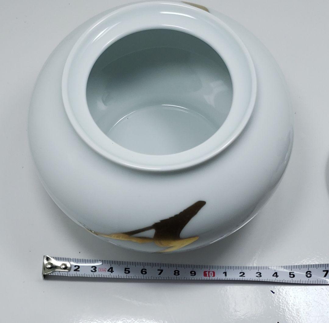 深川製磁 金彩薔薇彫刻方型蓋物 【飛翔】 箱入美品 創業100周年記念品 陶箱