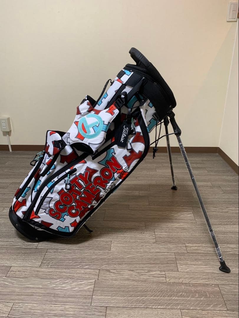 スタンド式キャディバック　限定モデル『ダンシングドック』と同じデザイン