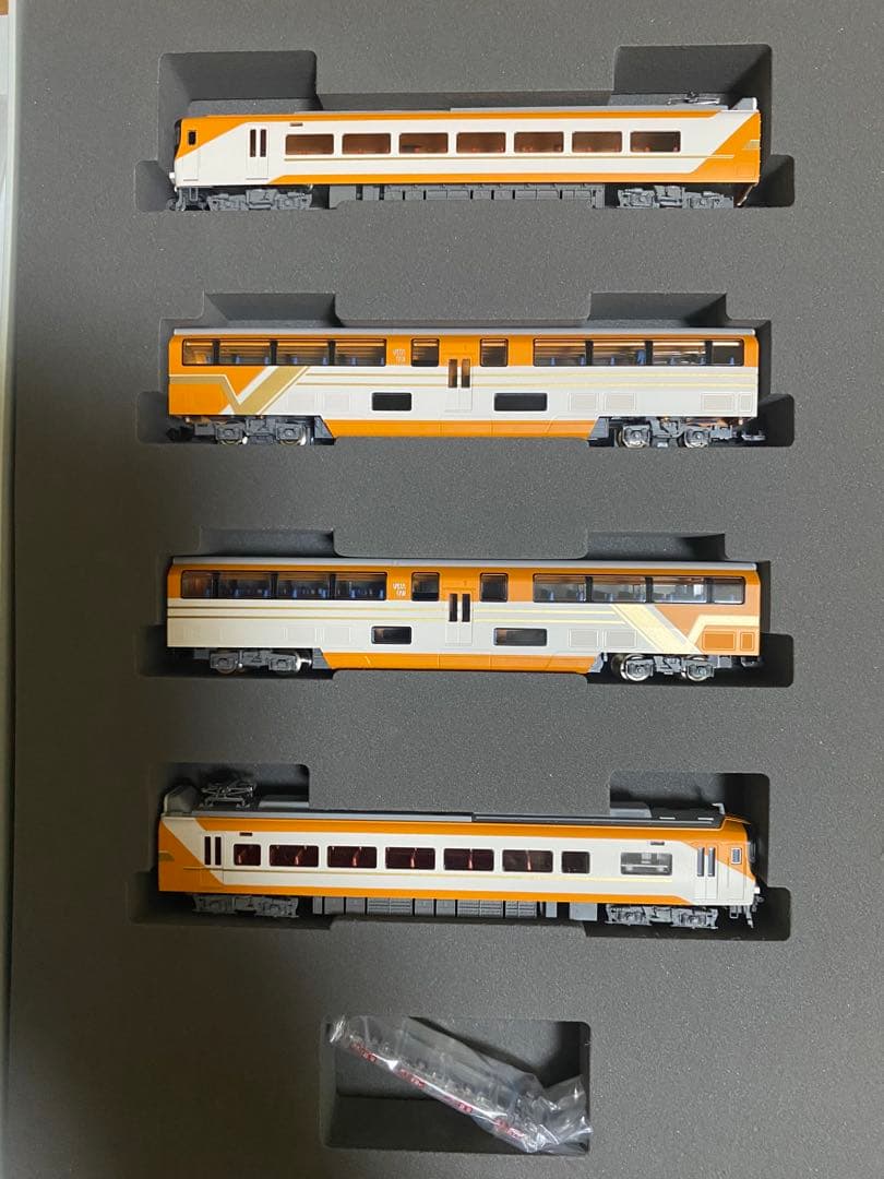 TOMIX 近鉄30000系ビスタEX （新塗装・喫煙室付）4両セット