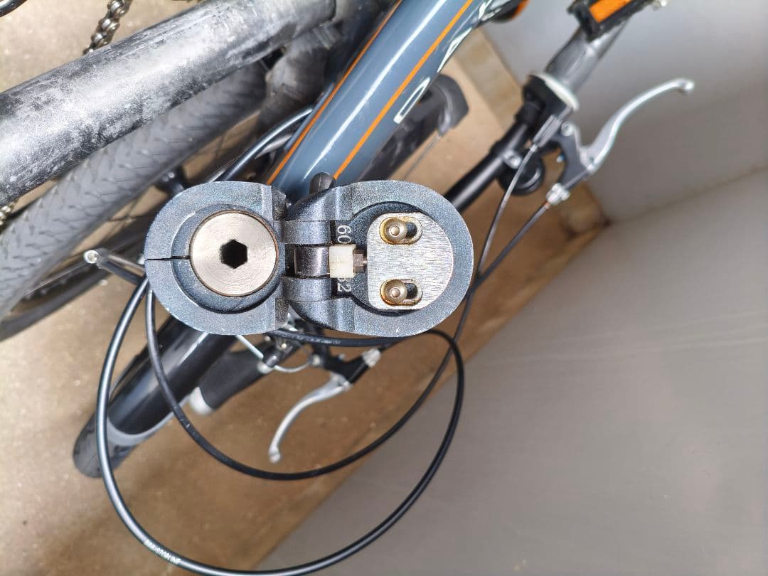 【希少】DAHON QIX D8 折りたたみ自転車 縦折り 20インチ