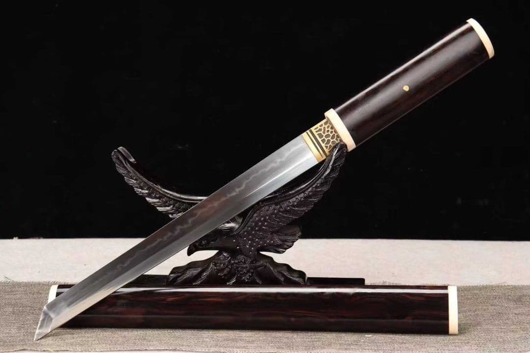 【唐刀】古兵器 刀装具 日本刀　模造刀 居合刀 武士道 鑑賞用 美術刀 贈り物