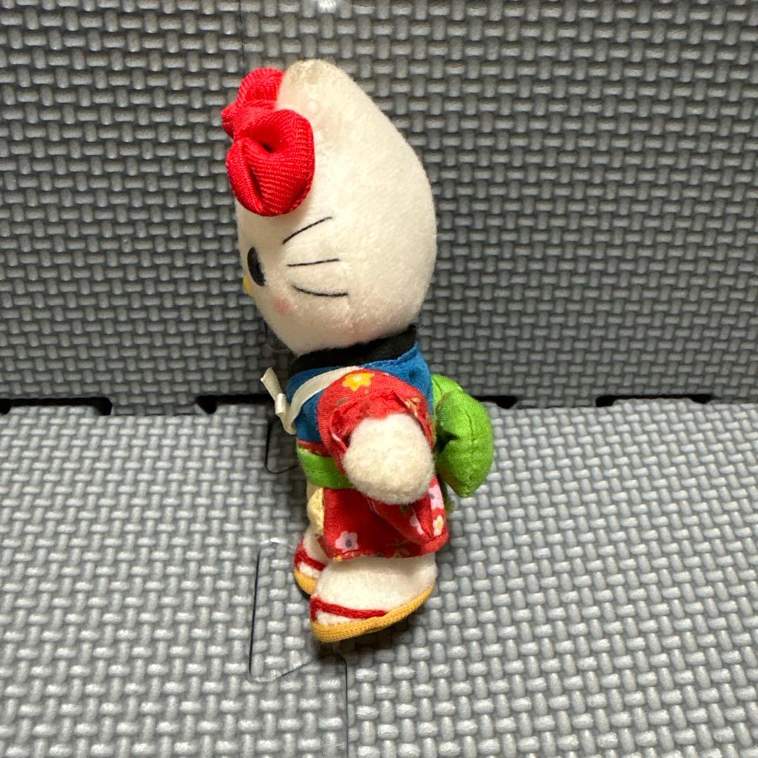 ハローキティ　おてもやん　熊本　ご当地　ぬいぐるみ　2001当時物　レア