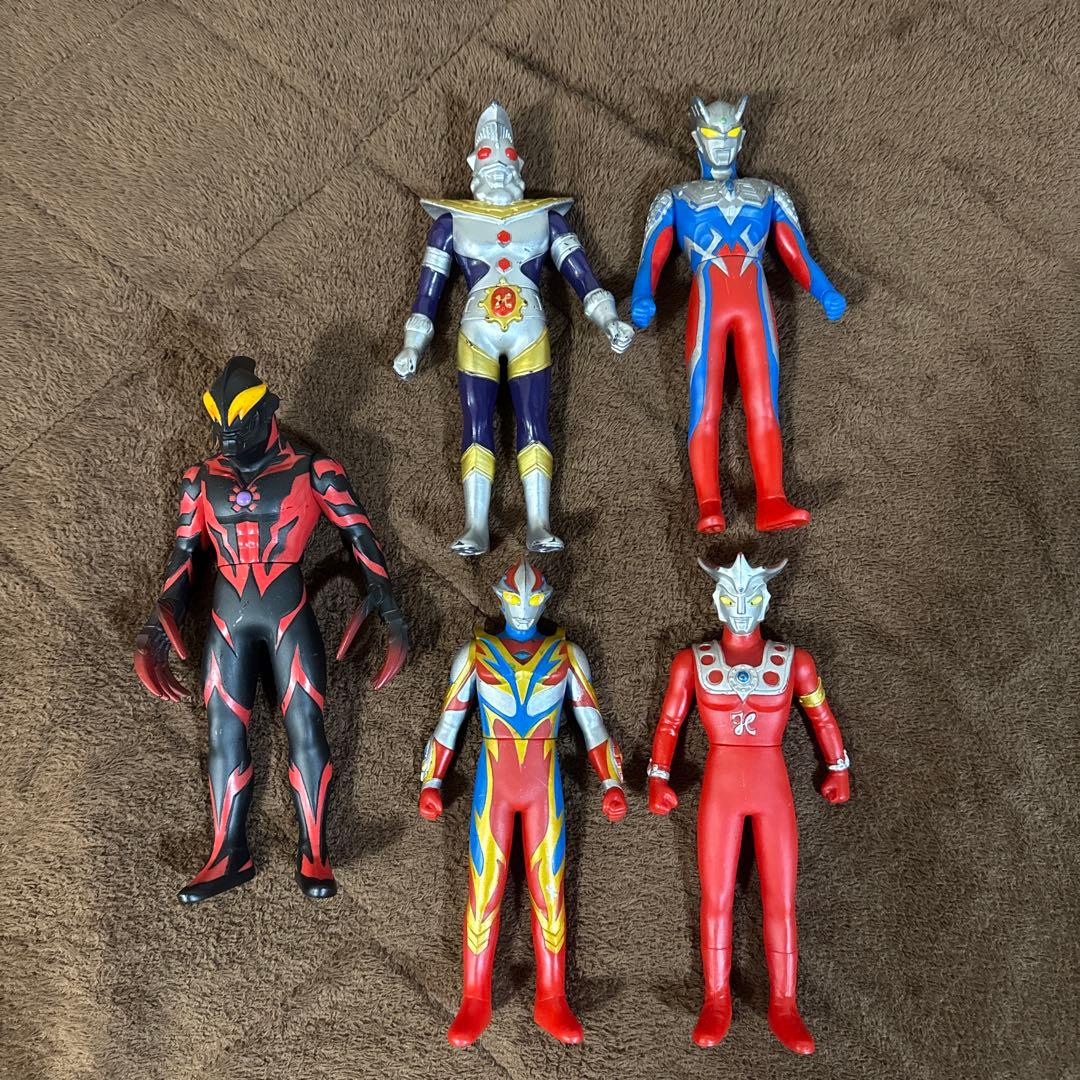 ウルトラマン 怪獣　ソフビ まとめ売り　69体