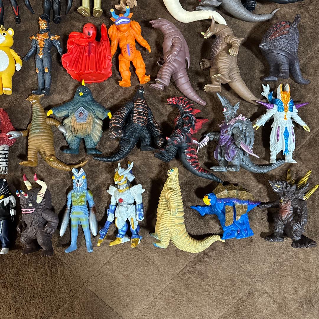 ウルトラマン 怪獣　ソフビ まとめ売り　69体