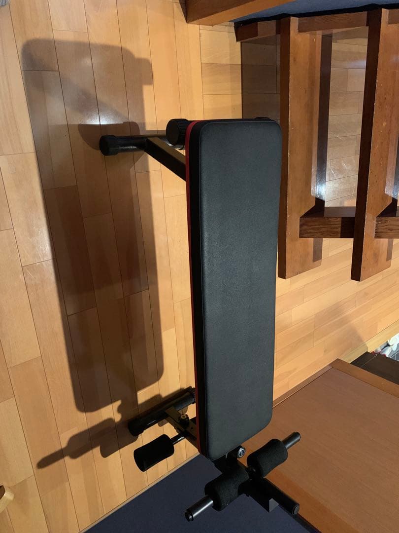 ウェイトプレートと調整可能なベンチセット