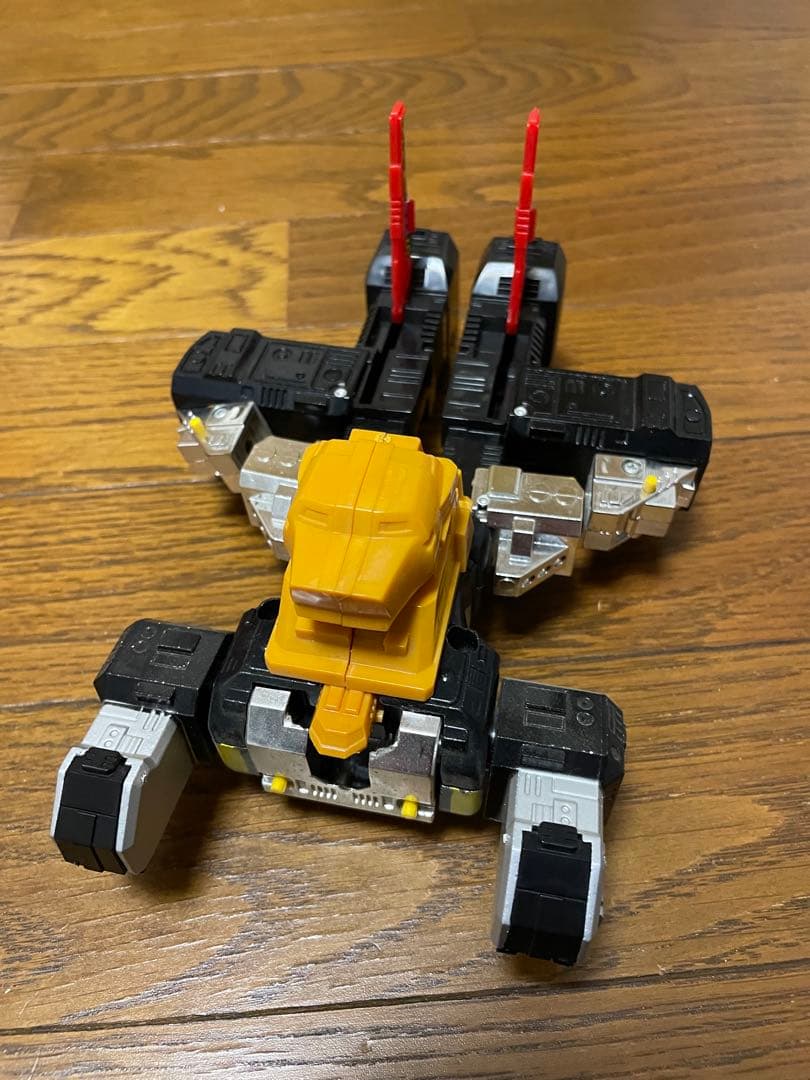 超合金 DELUXE レオパルドン スパイダーマン ポピー GA-90