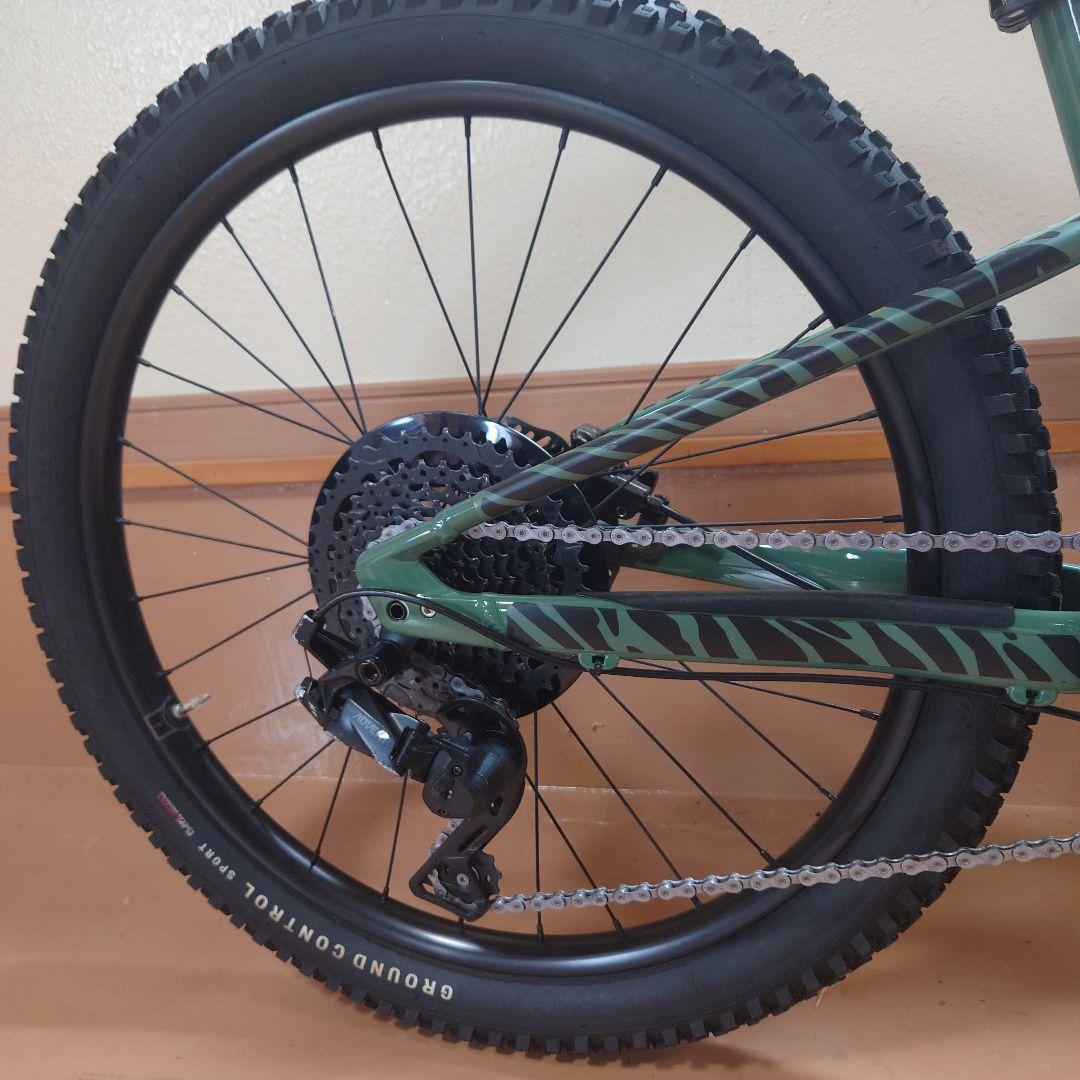 スペシャライズドSPECIALIZED リップロック RIPROCK 24インチ