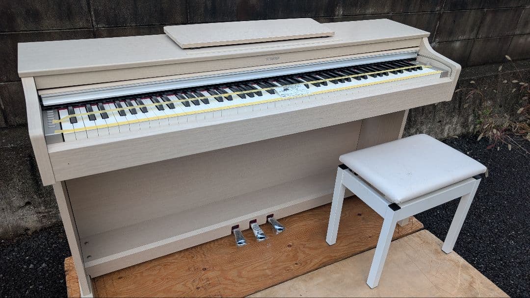 送料込み YAMAHA 大人気の 電子ピアノ YDP-163 17年購入 激美品