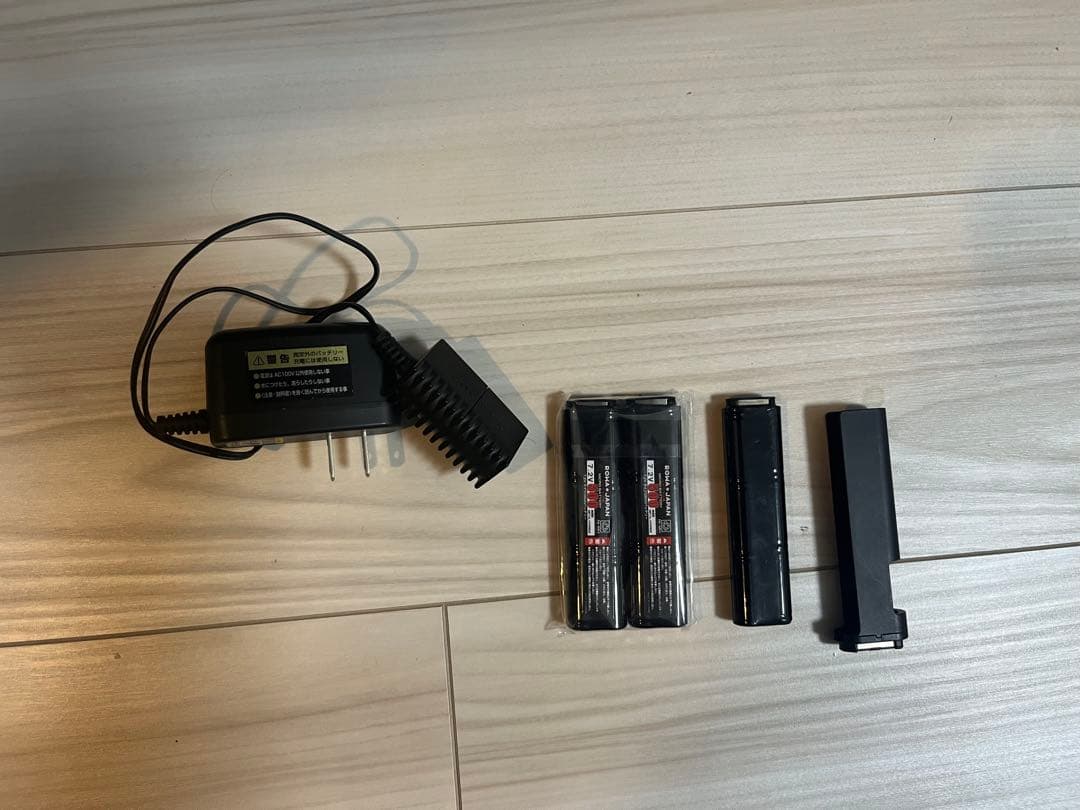 電動ガン 充電器　バッテリー3本　スコーピオンscorpion 入門編最強