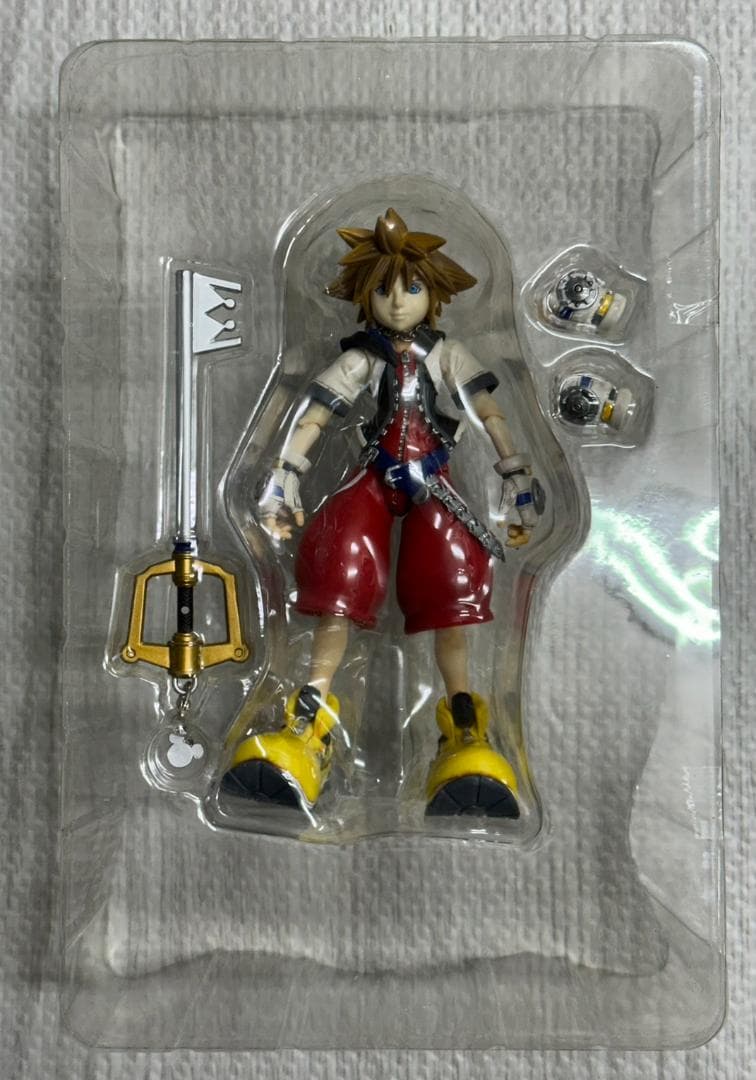 キングダムハーツ プレイアーツ ソラ アクションフィギュア 通常版