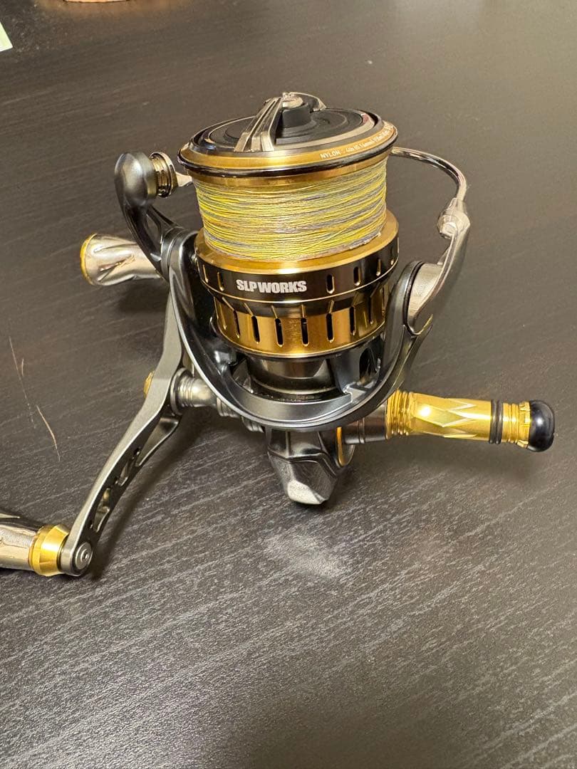 DAIWA 23エアリティLT2500S-XH SLP WORKS LIVRE