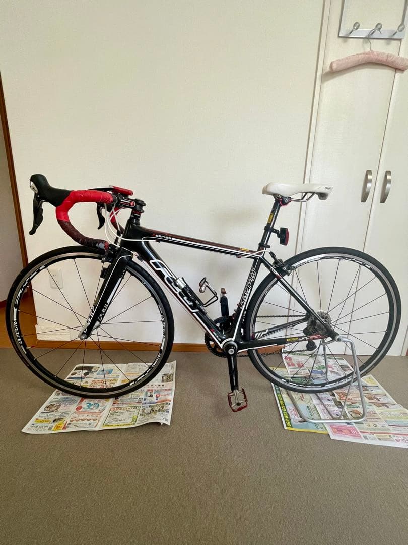 FELT F5 フルカーボン 直接引渡し希望 首都圏