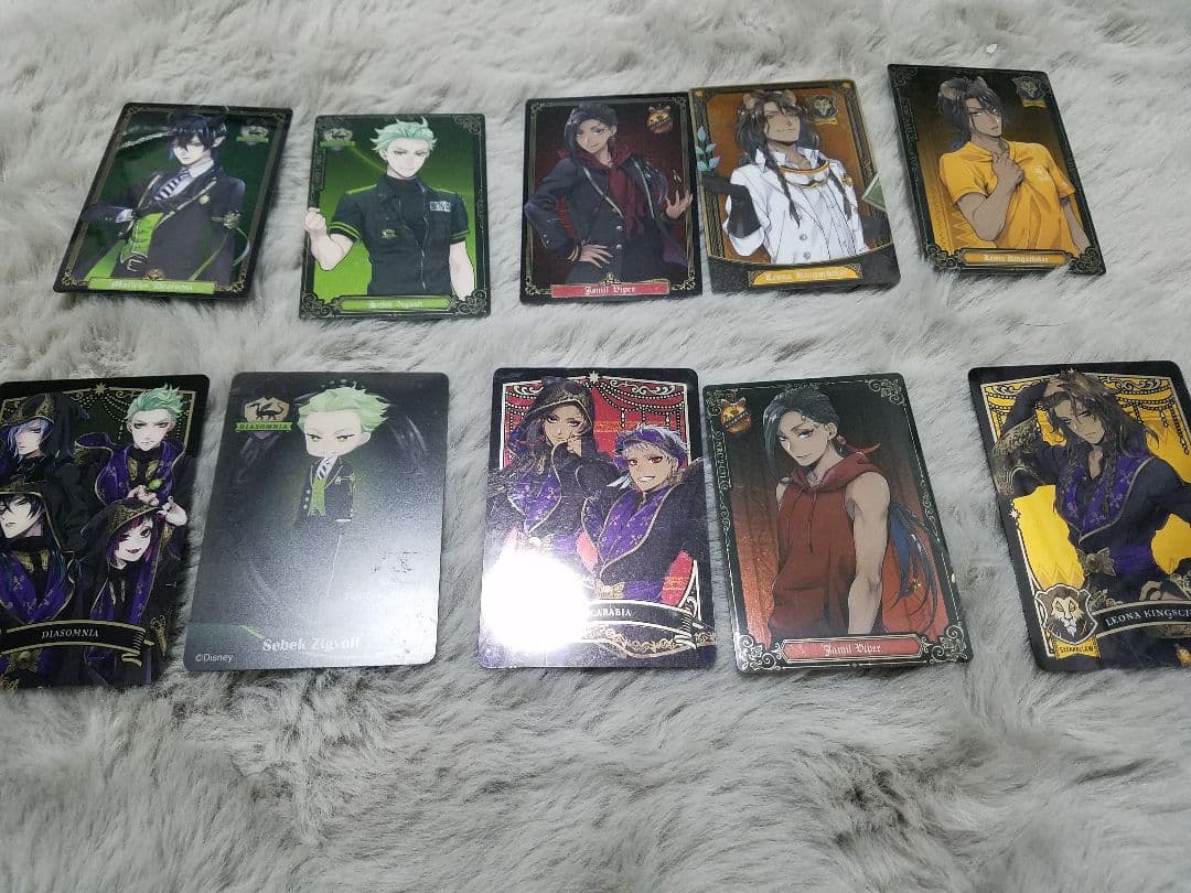 ツイステッドワンダーランド グッズ