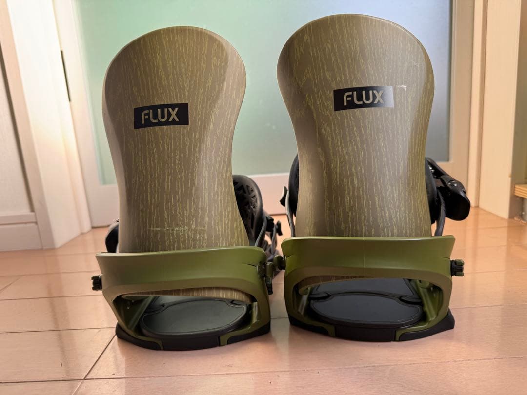 スノーボード Flux25/26 SR MF-6