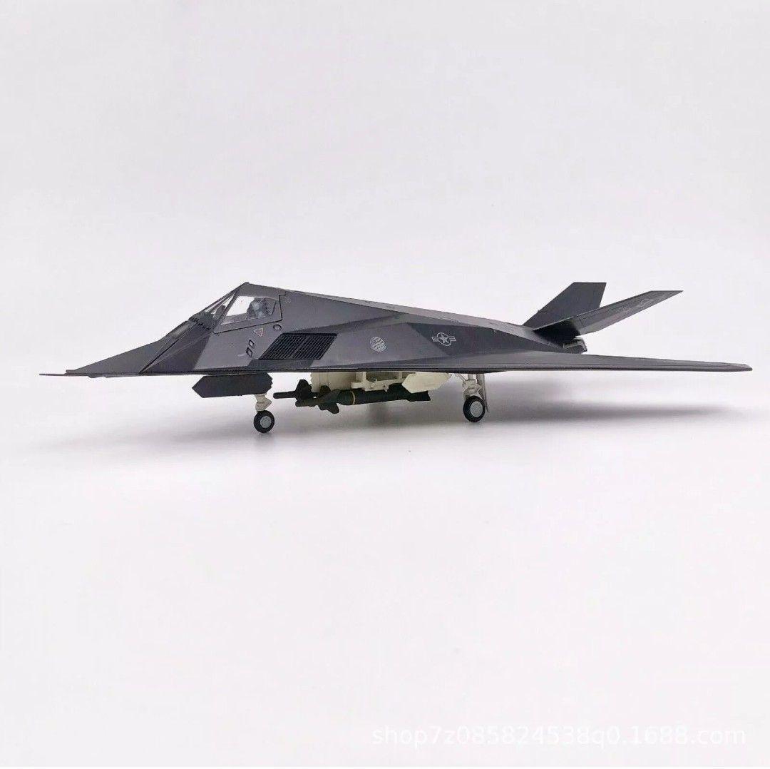 1/72 アメリカ空軍 F-117ナイトホーク（ダイキャスト）