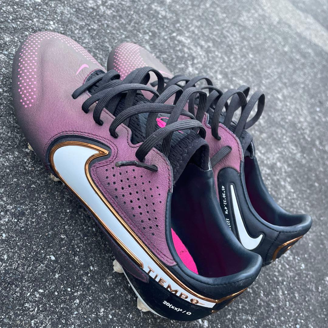 Nike Tiempo サッカーシューズ 紫/黒