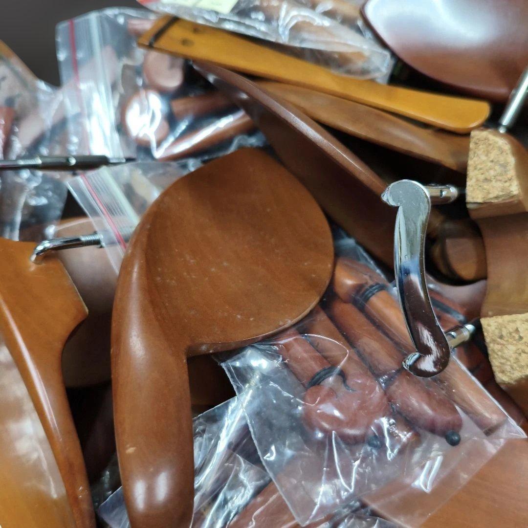 r*o様 大量バイオリン用 フィッティングパーツボックスウッド修理 交換 メンテ