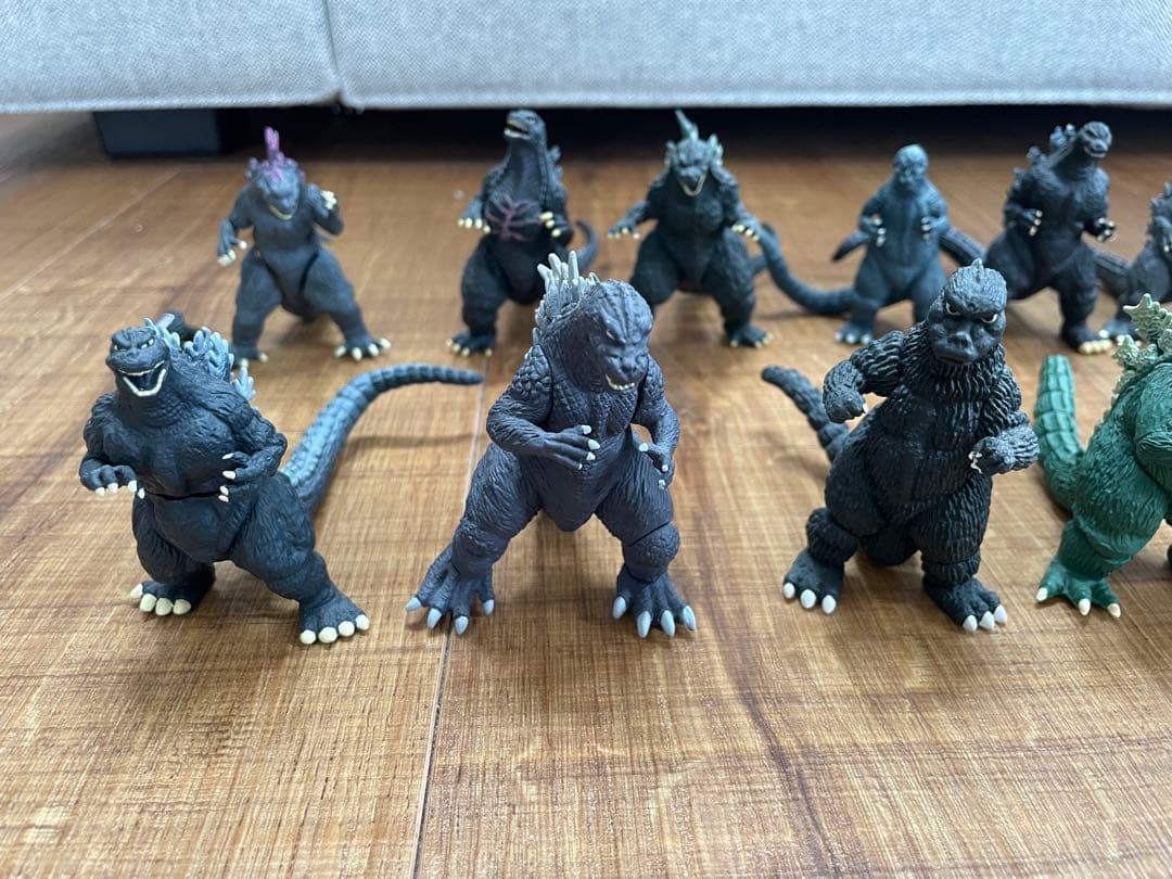 HGシリーズ　ゴジラクロニクル　バンダイ　ガシャポン