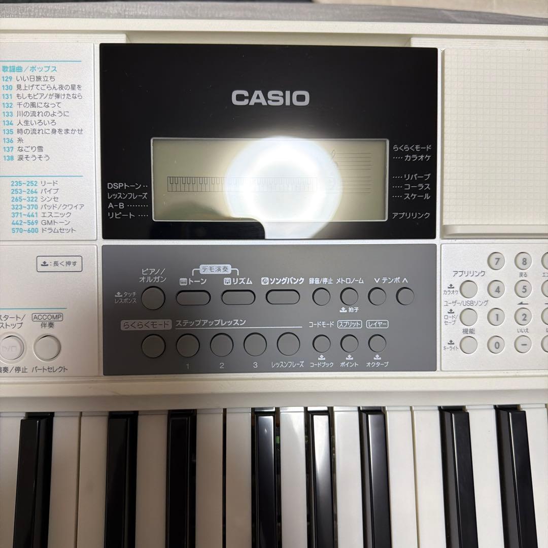 CASIO LK-516 キーボード 61鍵盤