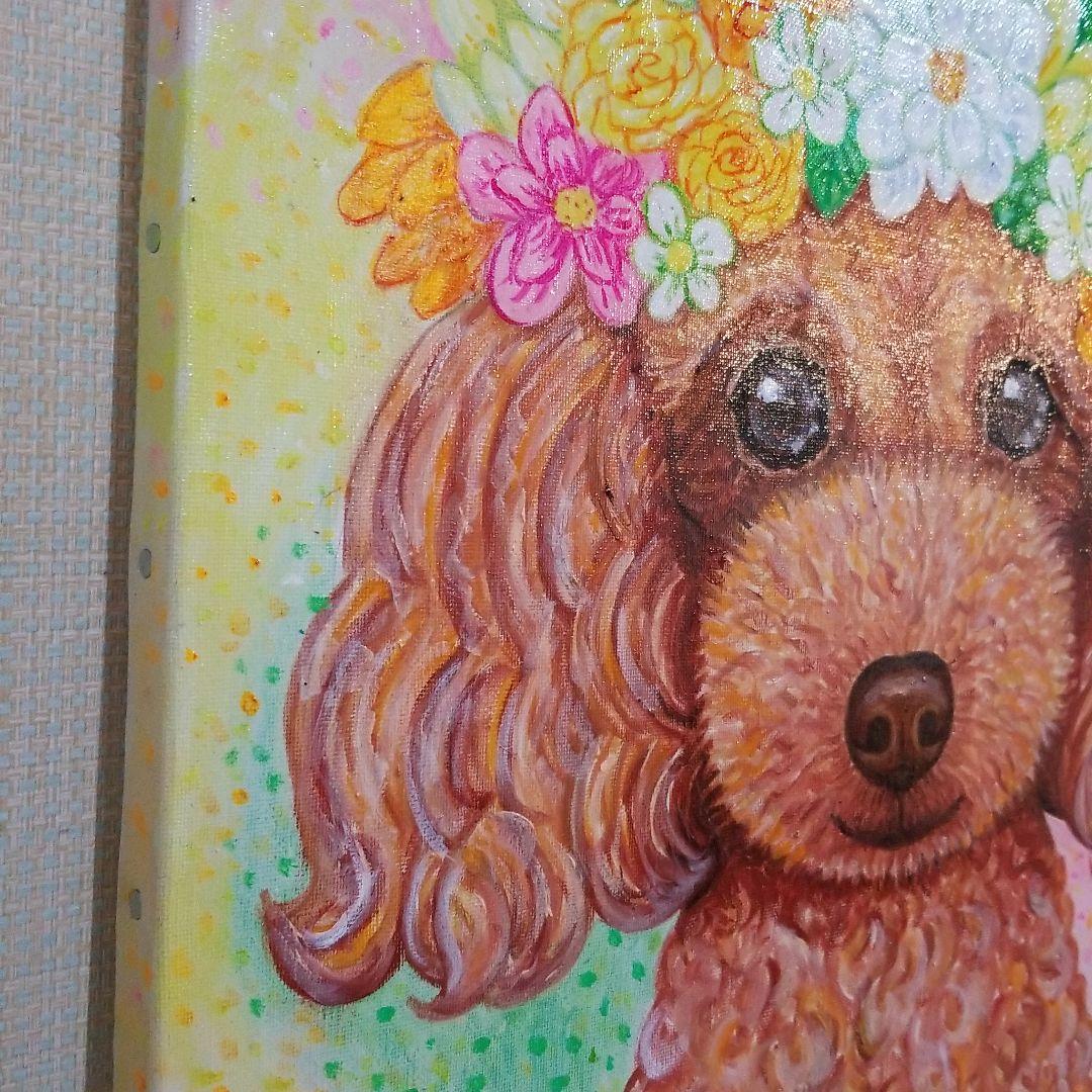 油絵　ハッサン　花冠のかわいいモモちゃん