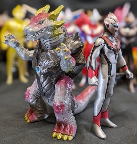 ウルトラマンティガ＆登場怪獣・宇宙人（バンダイ）ソフビフィギュア22体セット＋１
