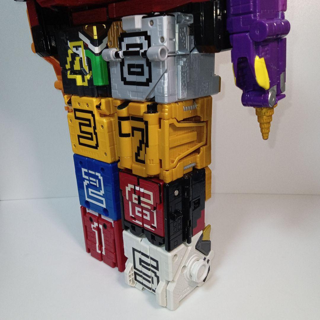 動物戦隊ジュウオウジャー　DXワイルドトウサイドデカキング