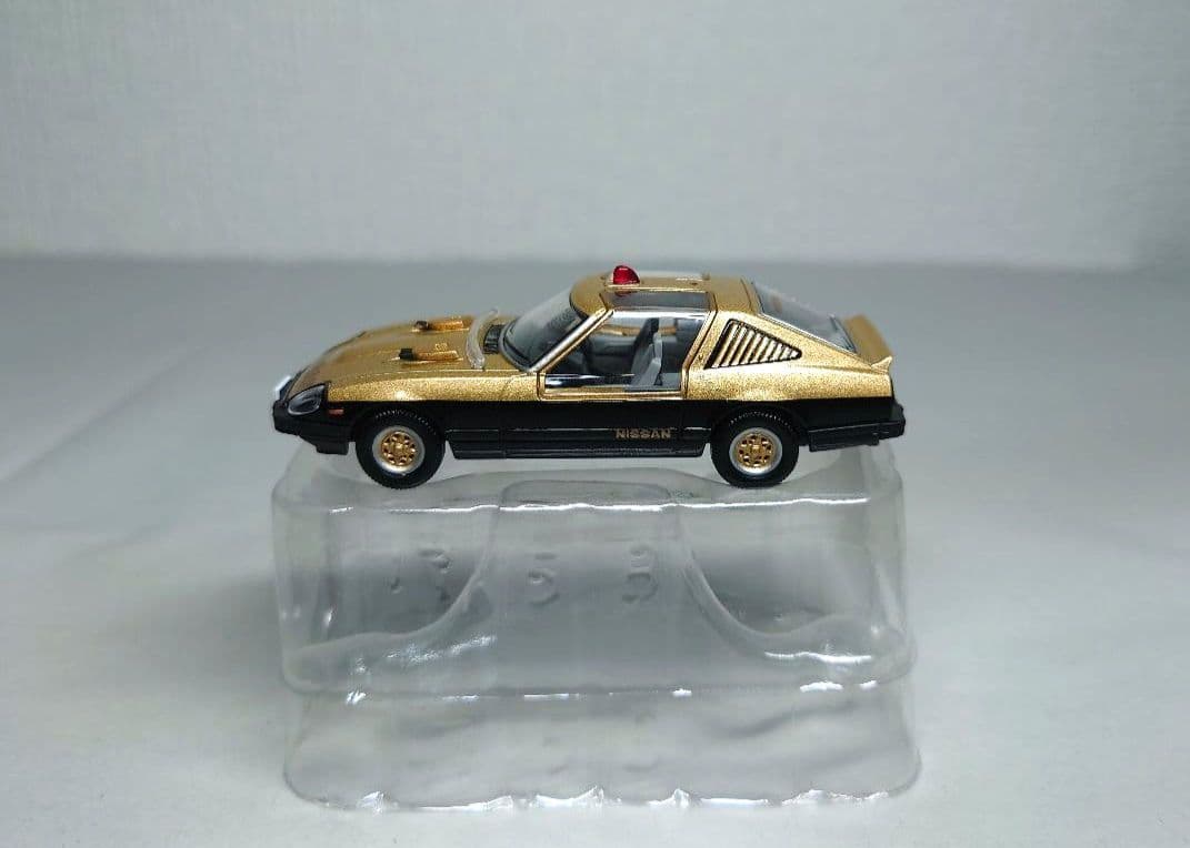 トミカリミテッドヴィンテージネオVOL04　西部警察スーパーZ ミニカー