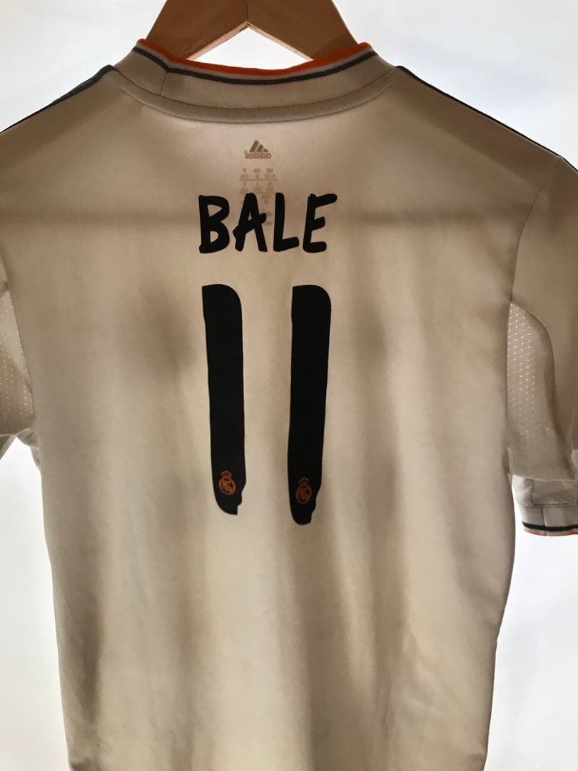 正規品adidasレアル・マドリード「11」ガレス・ベイル半袖150ユニフォーム