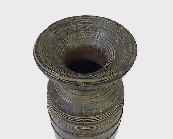 ★B0501★ネパール　古民具　木製ボトル　 タマン族　シェルパ族　アンティーク