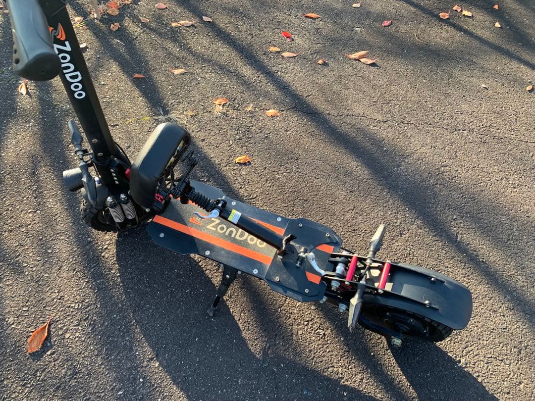 電動スクーター折りたたみ型　ジャンク品　引き取りのみ