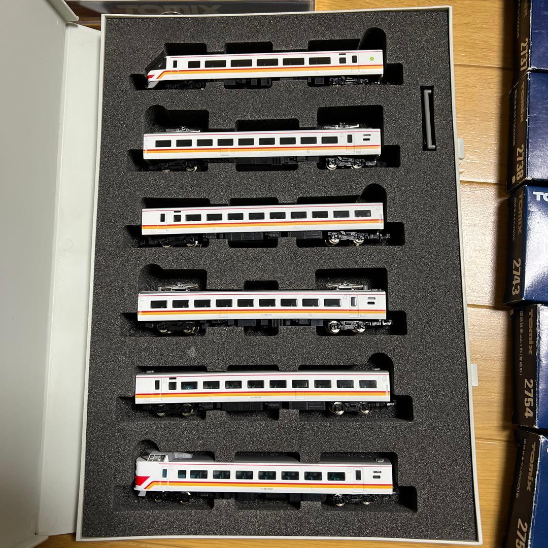 TOMIX JR381（スーパーくろしお）6両とDD51、コンテナ等のセット