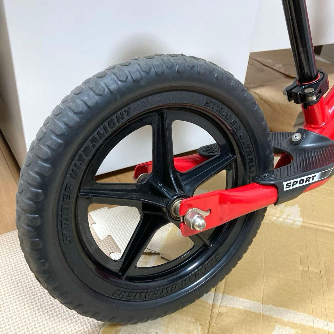 【STRIDER ストライダー】スポーツモデル 12インチ12型 赤 レッド