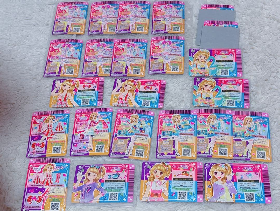 アイカツカード オデットスワン エンジェルアリス ホワイトスカイヴェール まとめ