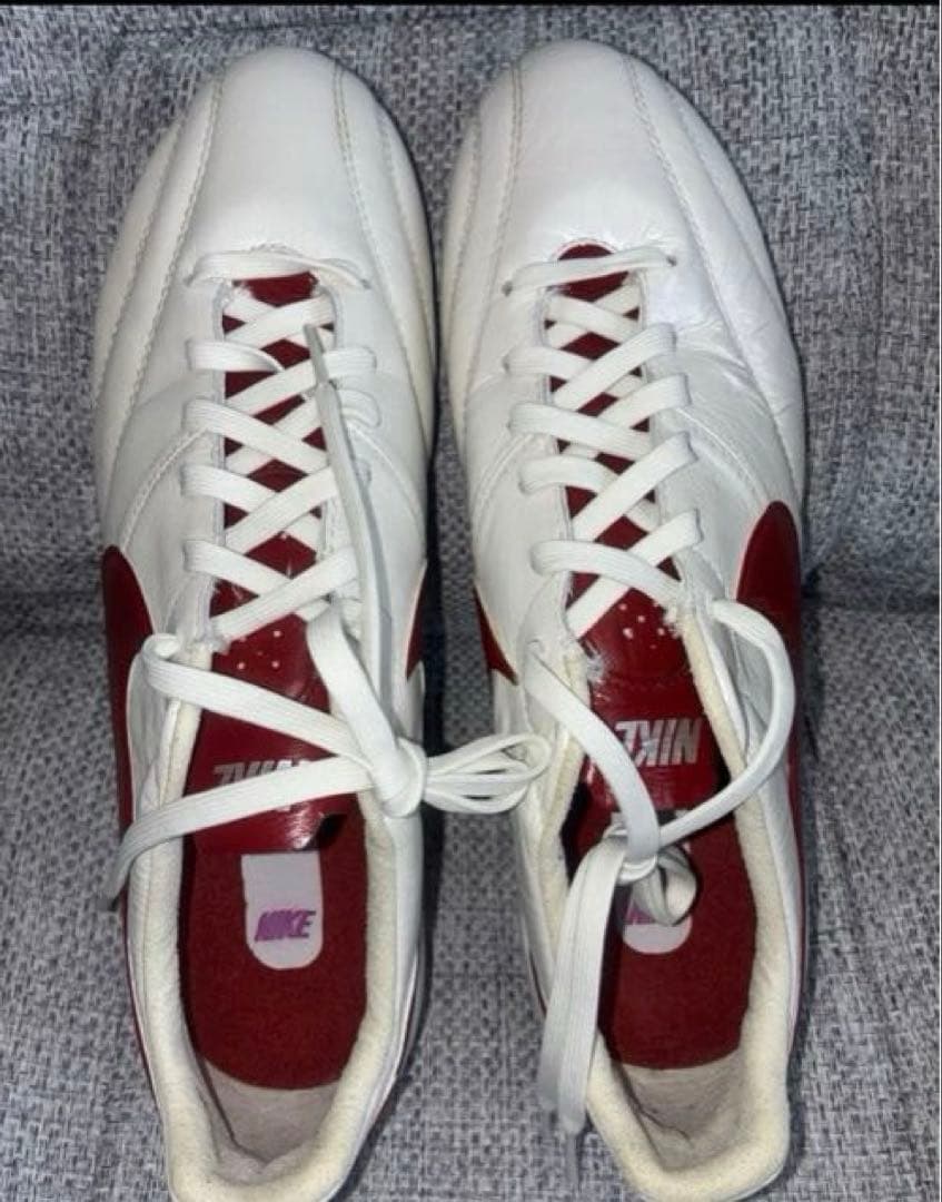 完売品 27㎝ 初代Nike premierサッカーシューズ ホワイト/レッド