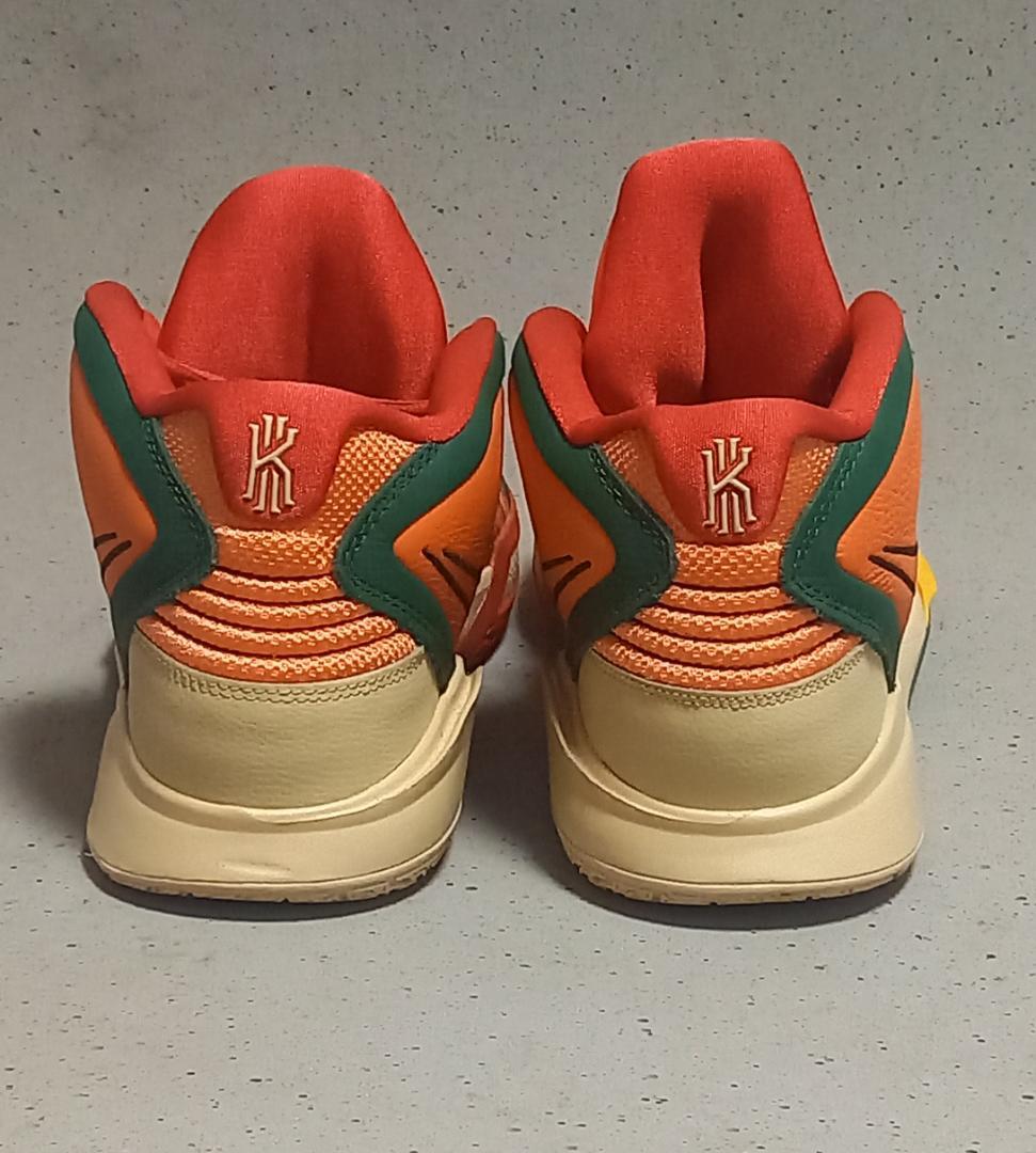 NIKE Kyrie Infinity 8 バスケットシューズ 31cm