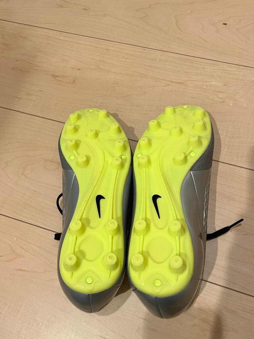 ハイパーヴェノムファントム シルバー