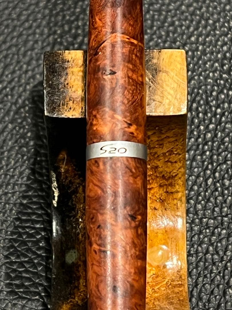 ヒンメルもういなかったわ、　S20 本花梨瘤６番　ノックボタン本花梨瘤